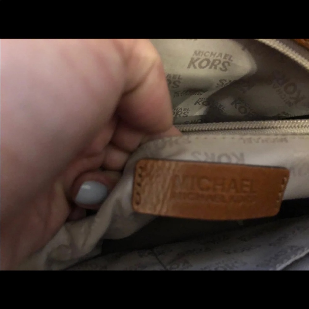 Michael Kors Purse brown leather - Picture 3 of 4